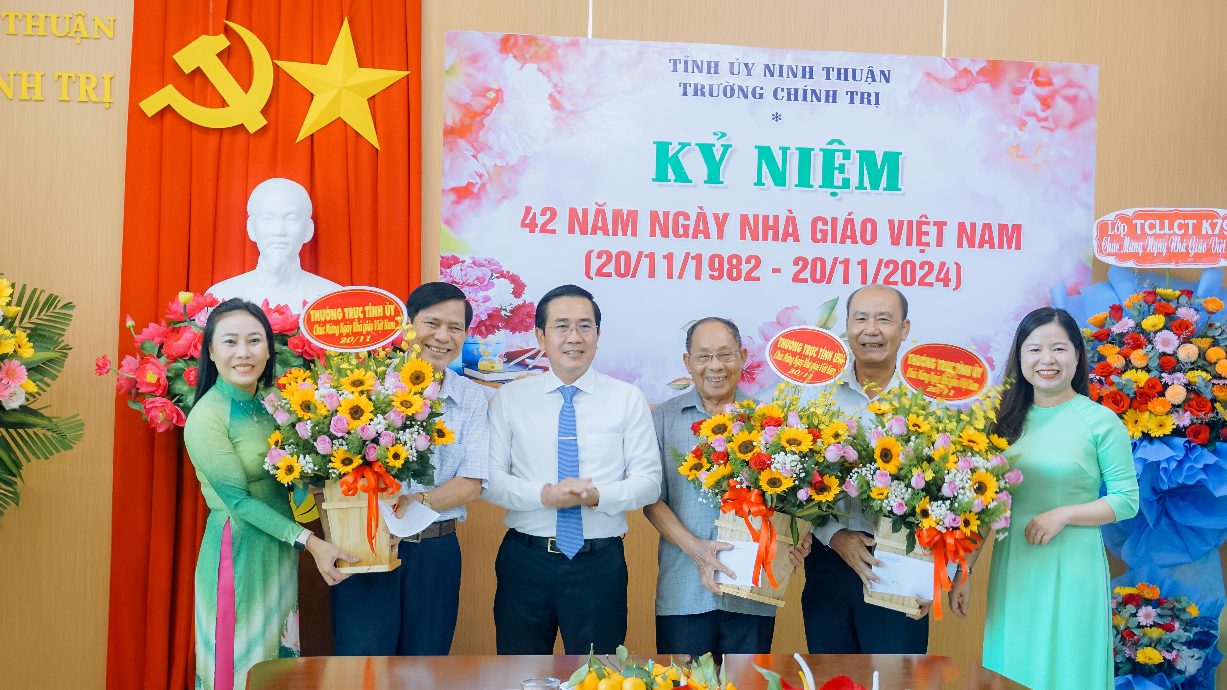 Hoạt động 20/11 Trường Chính trị Ninh Thuận